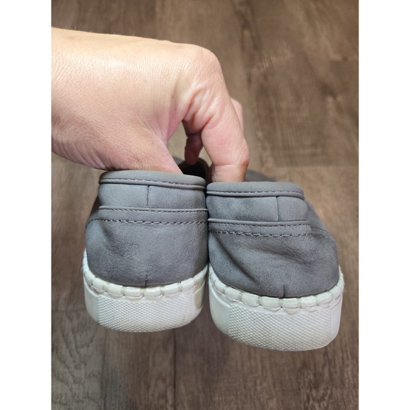 Dolce Vita Grey Slip On Shoes - Picture 3 of 5